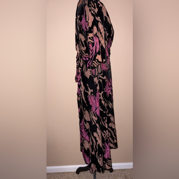 Zara Devore Velvet Wrap Black and Pink Midi Dress - No call outs EUC - Picture 5 of 7